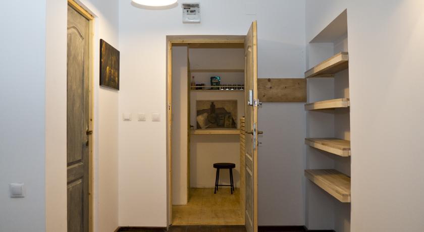 Victoria Poshtel Bucharest Hostel ภายนอก รูปภาพ