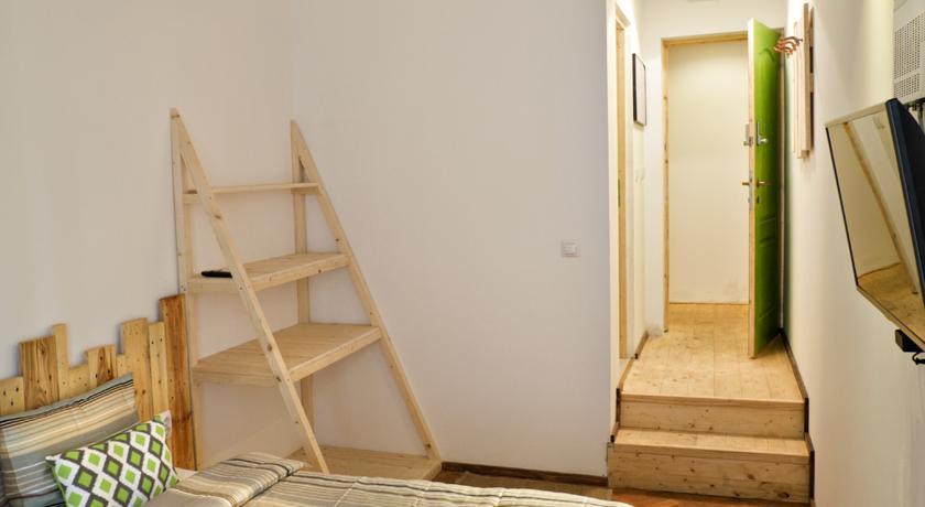 Victoria Poshtel Bucharest Hostel ภายนอก รูปภาพ